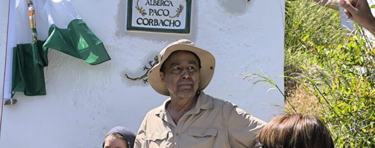 «Alberca Paco Corbacho» (Video completo del homenaje). 17 de Mayo de 2025.